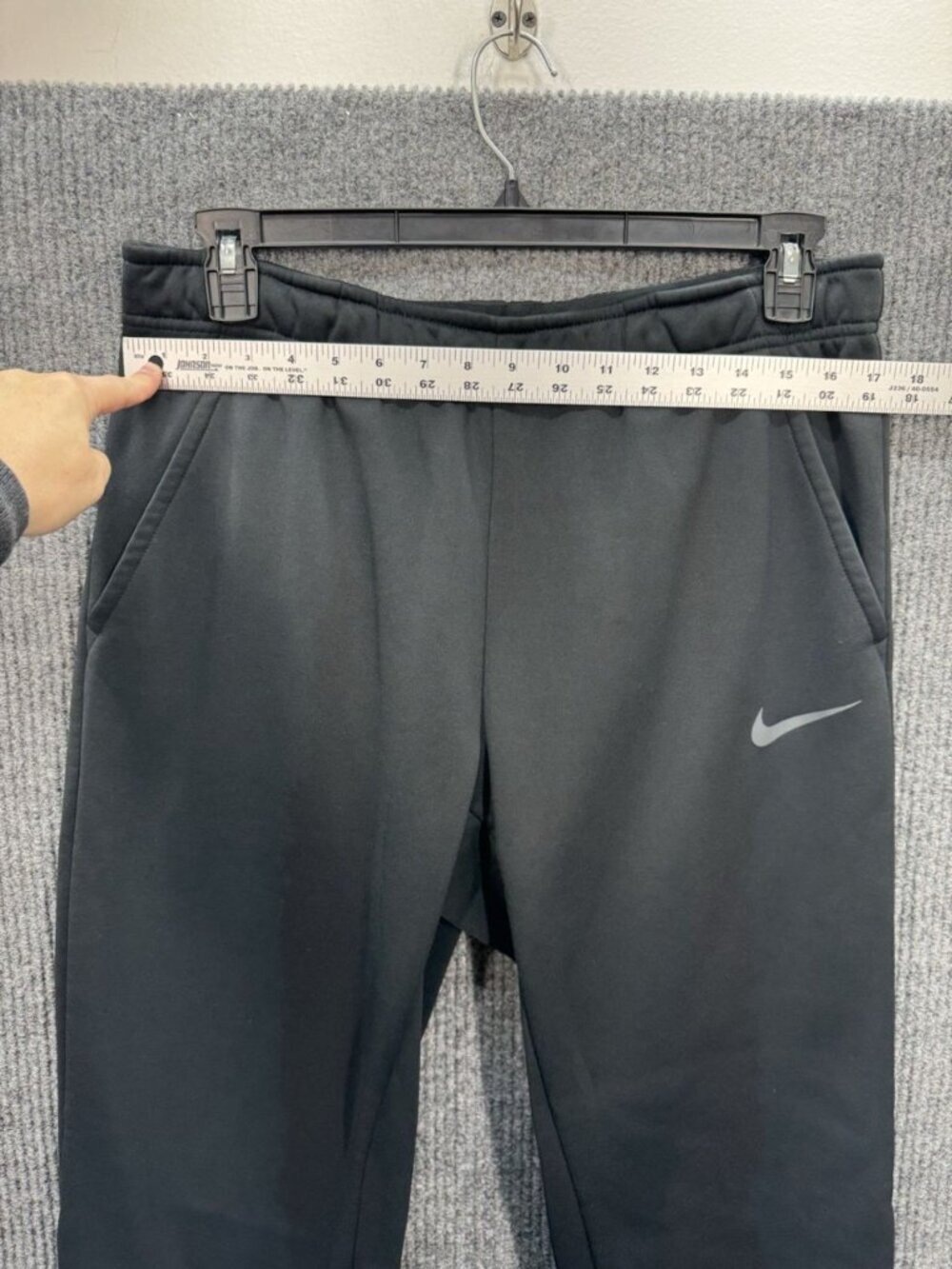 Nike Therma-FIT Men's Large Black Tapered Training Pants Sweatpants Wicking Gym - Picture 8 of 11
